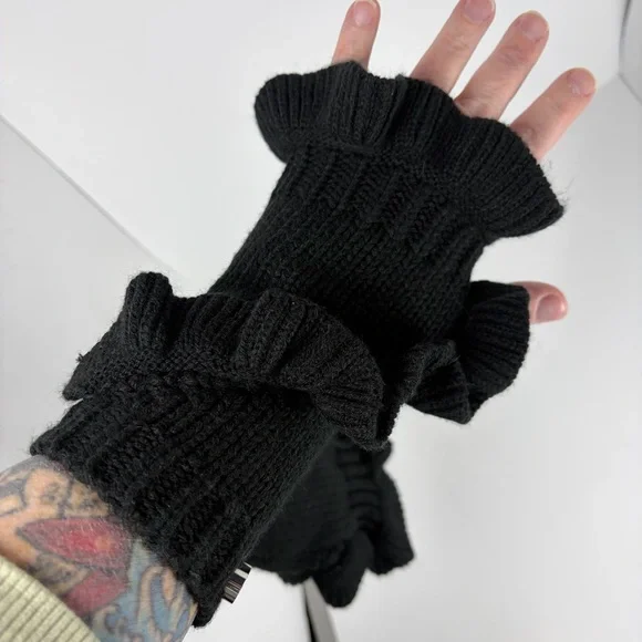 Express Black Ribbed Fingerless Gloves Ruffle Detail NWT - Picture 4 of 5